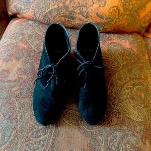 Size 11 croc half boots